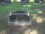 Minnie (Ne Page) Saunderson Grave