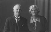 Walter Edwin Watts and wife, Mary Taylor Watts (ne